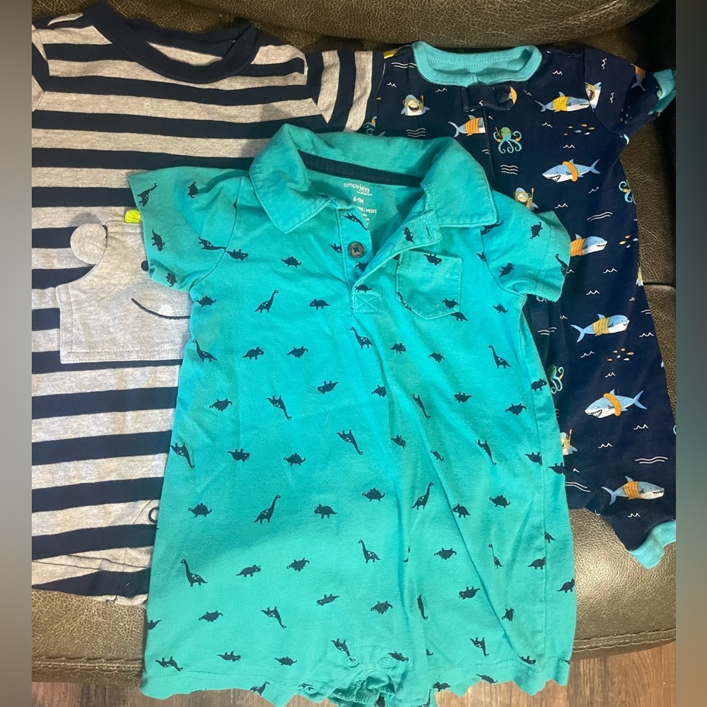Baby clothes